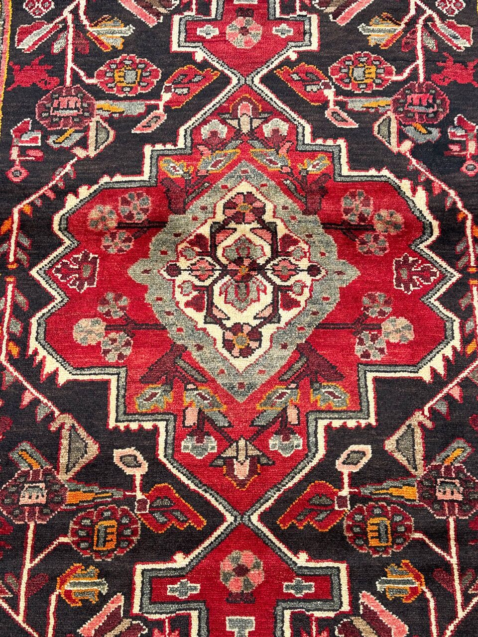 2x1.2M Vintage Persian Saveh Rug - Image 5