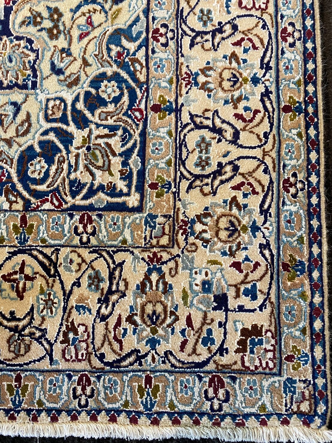 2.6x1.5M Nain Rug Silk Inlaid (9La) - Image 5