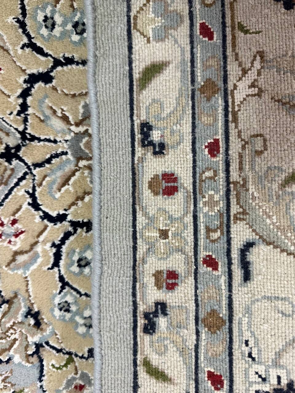 2 x 2 M Indian Wool & Silk Nain Design Rug - Image 7