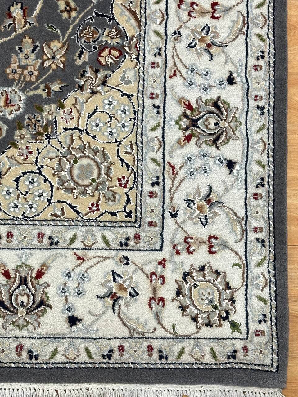 2.1 x 1.5 M Indian Wool & Silk Nain Design Rug - Image 4