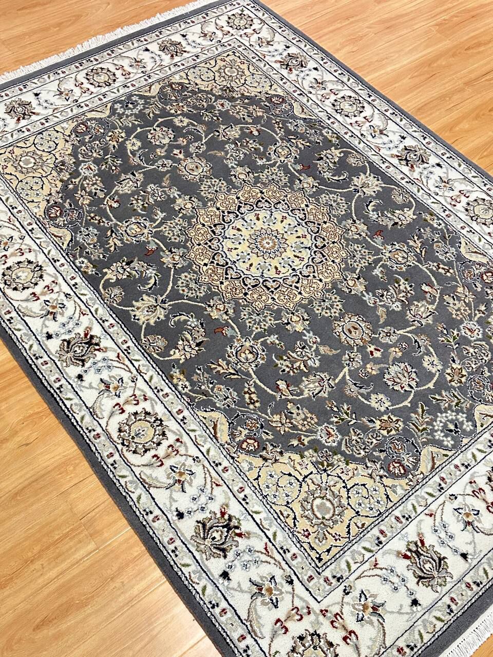 2.1 x 1.5 M Indian Wool & Silk Nain Design Rug - Image 5