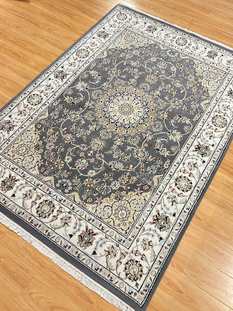 2.1 x 1.5 M Indian Wool & Silk Nain Design Rug - Image 9