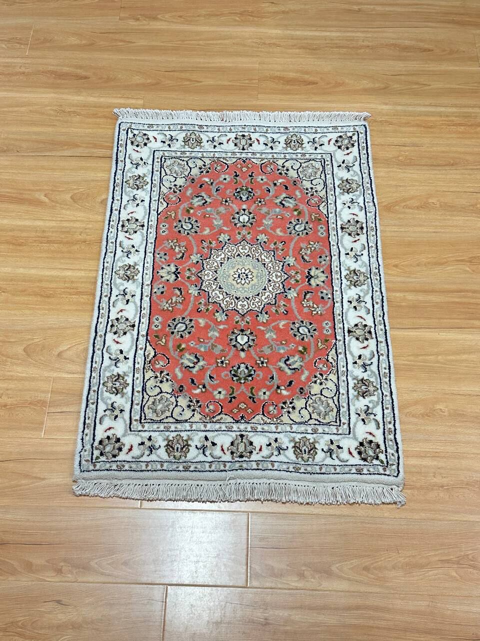 0.93 x 0.65 M Indian Wool & Silk Nain Design Rug - Image 2
