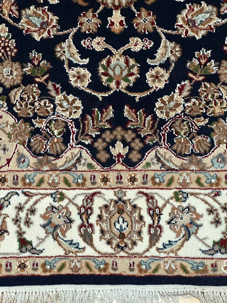 1.8 x 1.2 M Indian Wool & Silk Nain Design Rug - Image 6