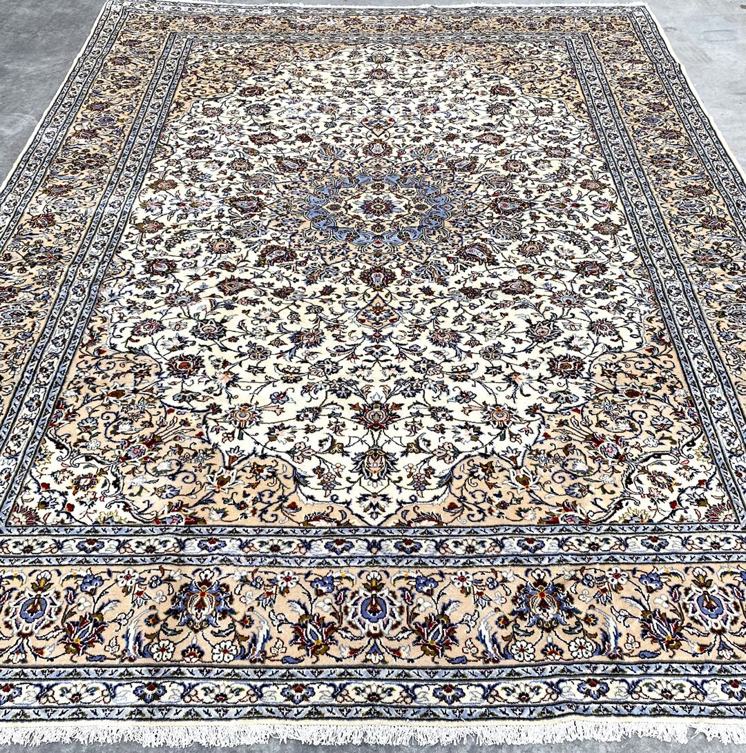 4x3M Royal Beige Persian Kashan Rug - Image 2