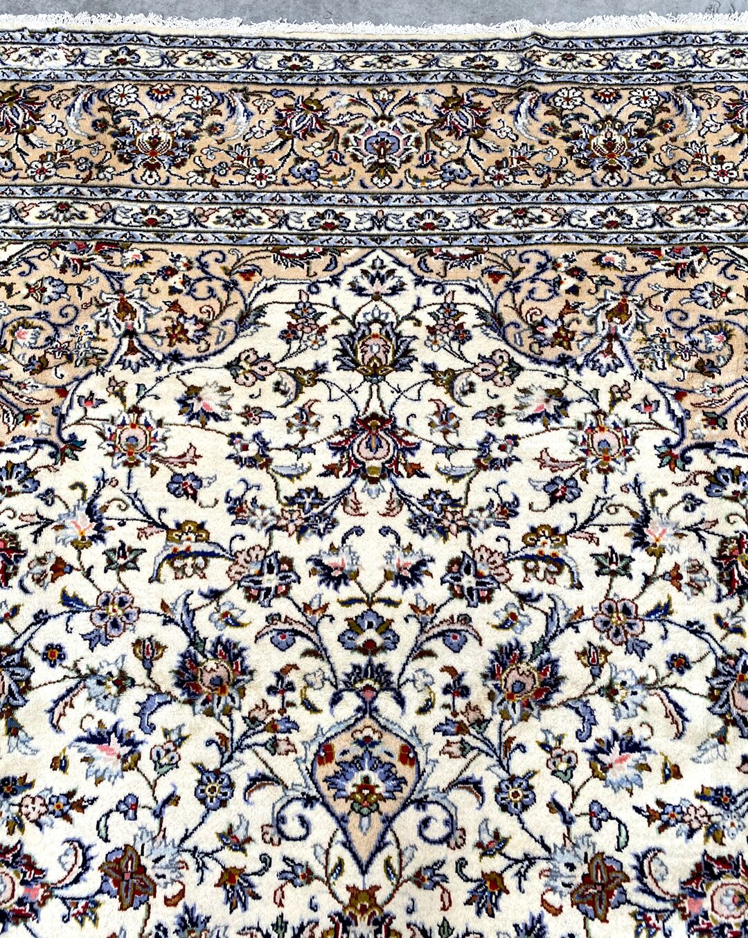 4x3M Royal Beige Persian Kashan Rug - Image 5