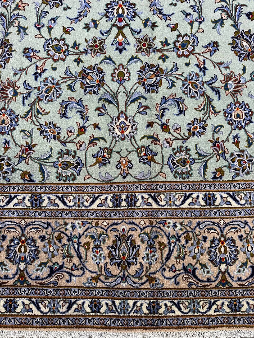 4.2x3M Pistachio Tone Persian Kashan Rug - Image 4