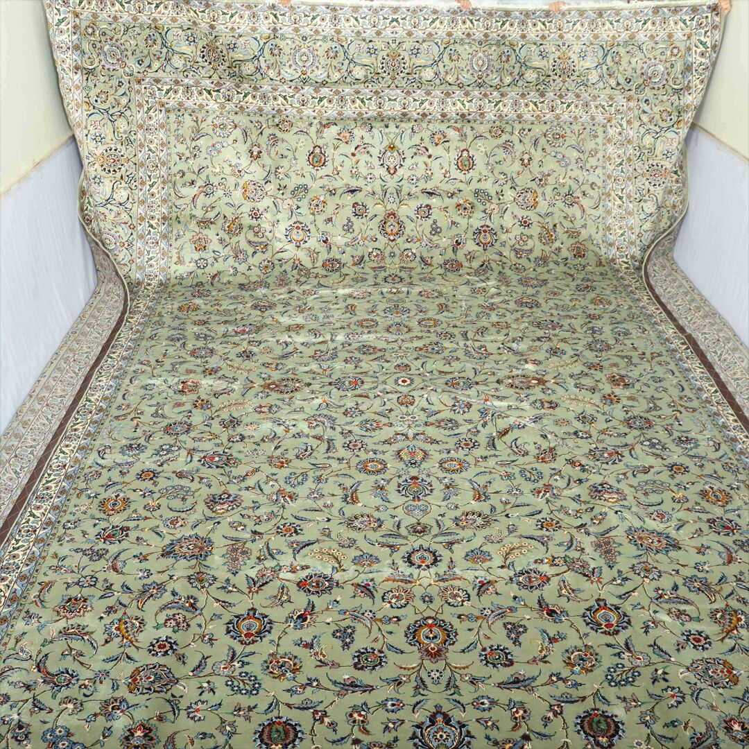 6x4M Antique Massive size Pistachio Kashan Rug - Image 3