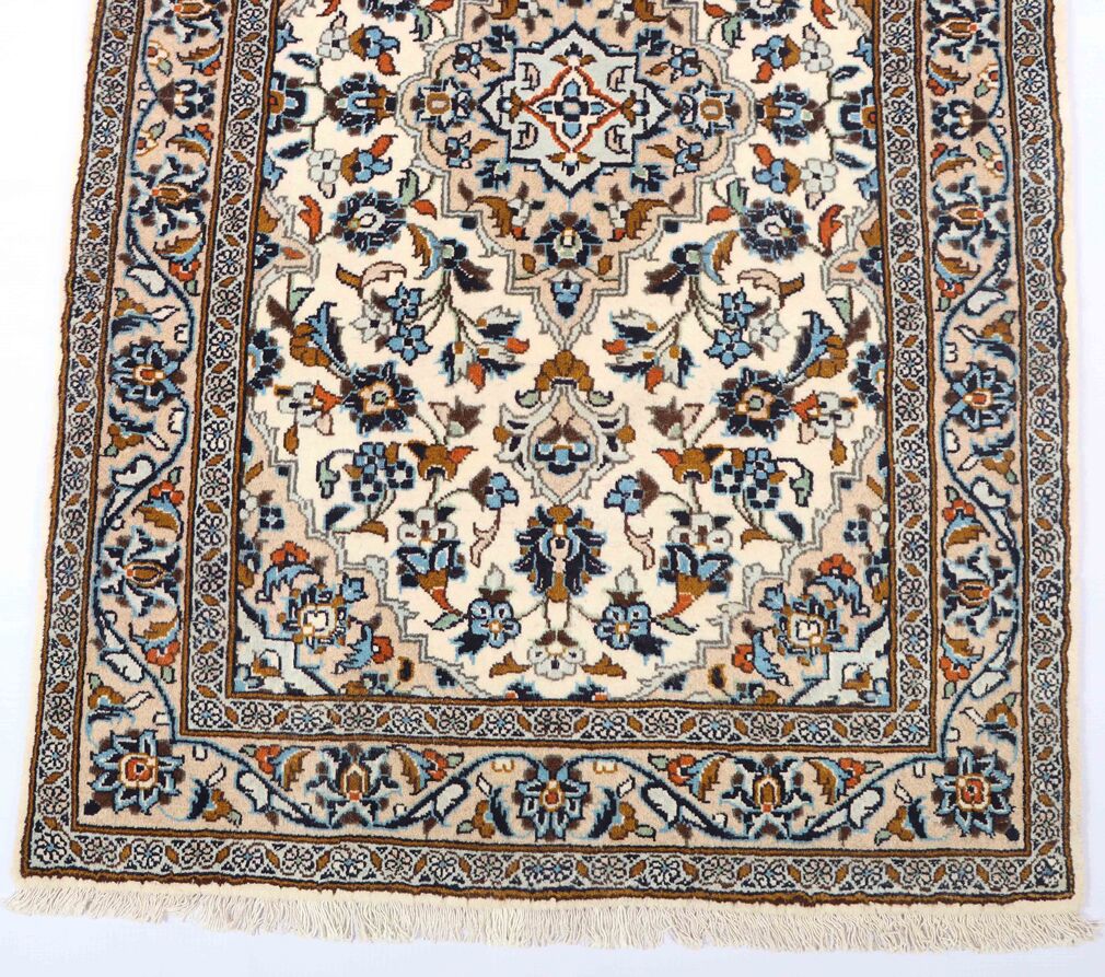 5m Traditional Kashan Runner - Image 4