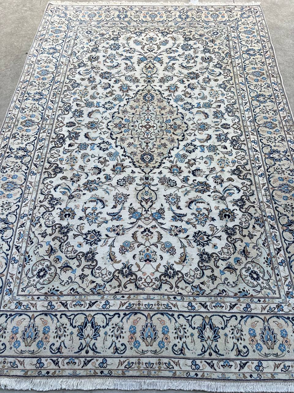 3.5x2.4M Beige Persian Kashan Rug - Image 3