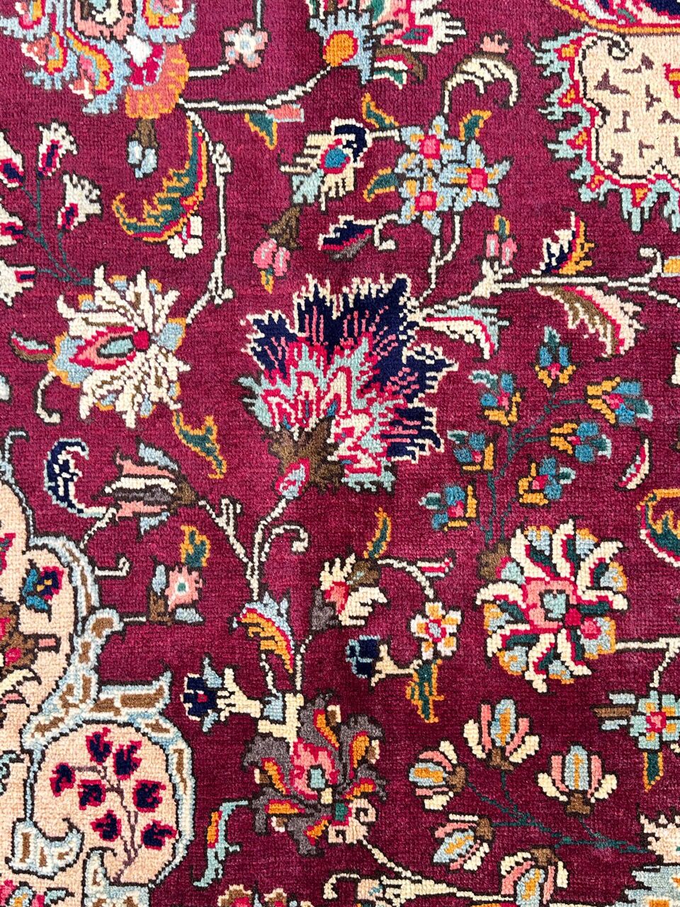 3.7x2.5M Persian Tabriz Rug - Image 3