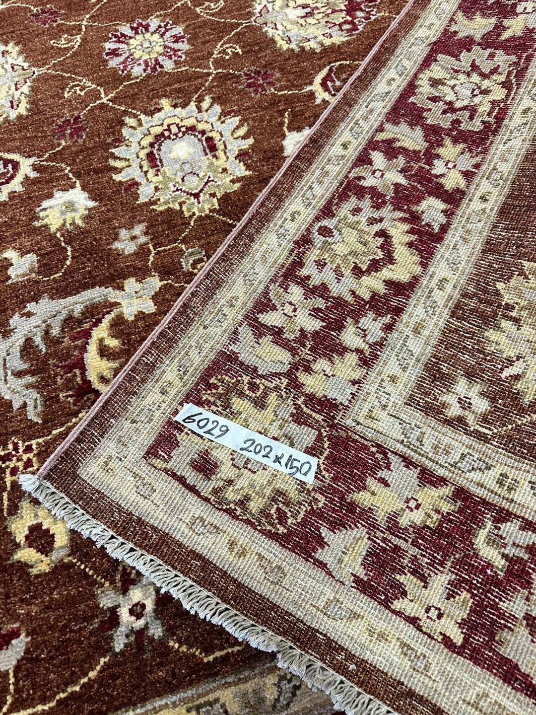 2 x 1.5 M Afghan Super Chobi Rug - Image 4