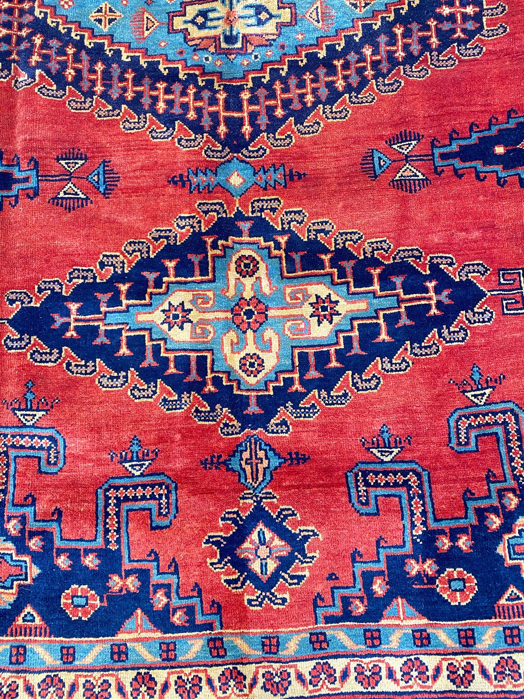 3.6x2.3M Tribal Vis Rug - Image 7