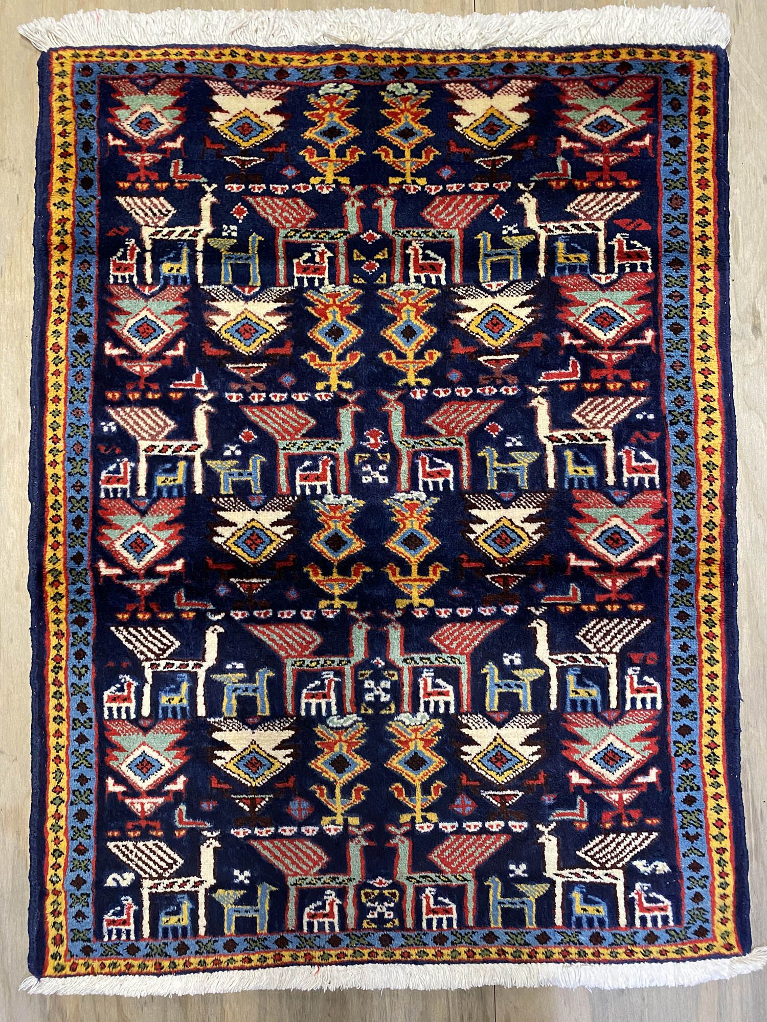 1x0.8M Hamedan Persian Rug
