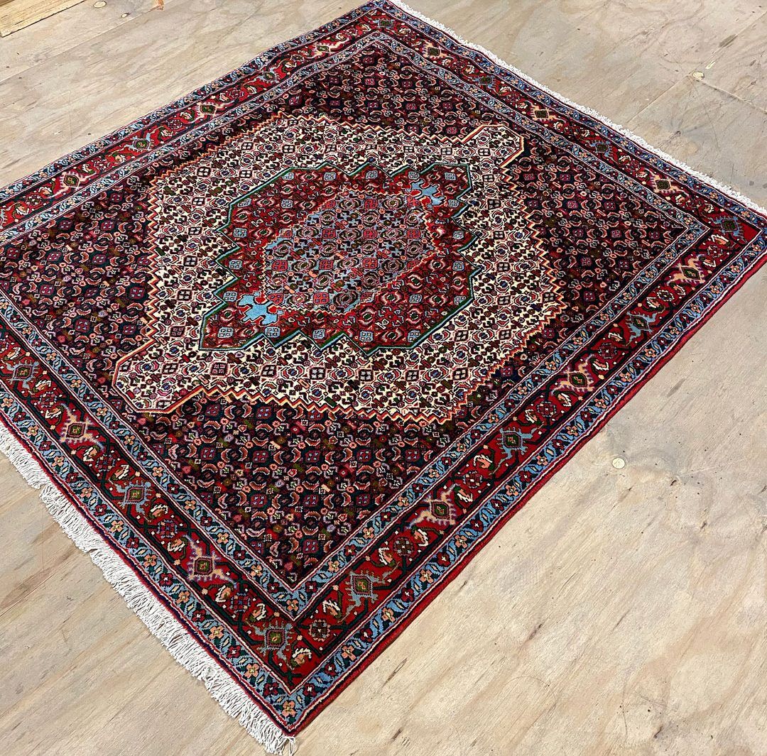 1.4x1.3M Kurdish Senneh Bijar Rug - Image 3
