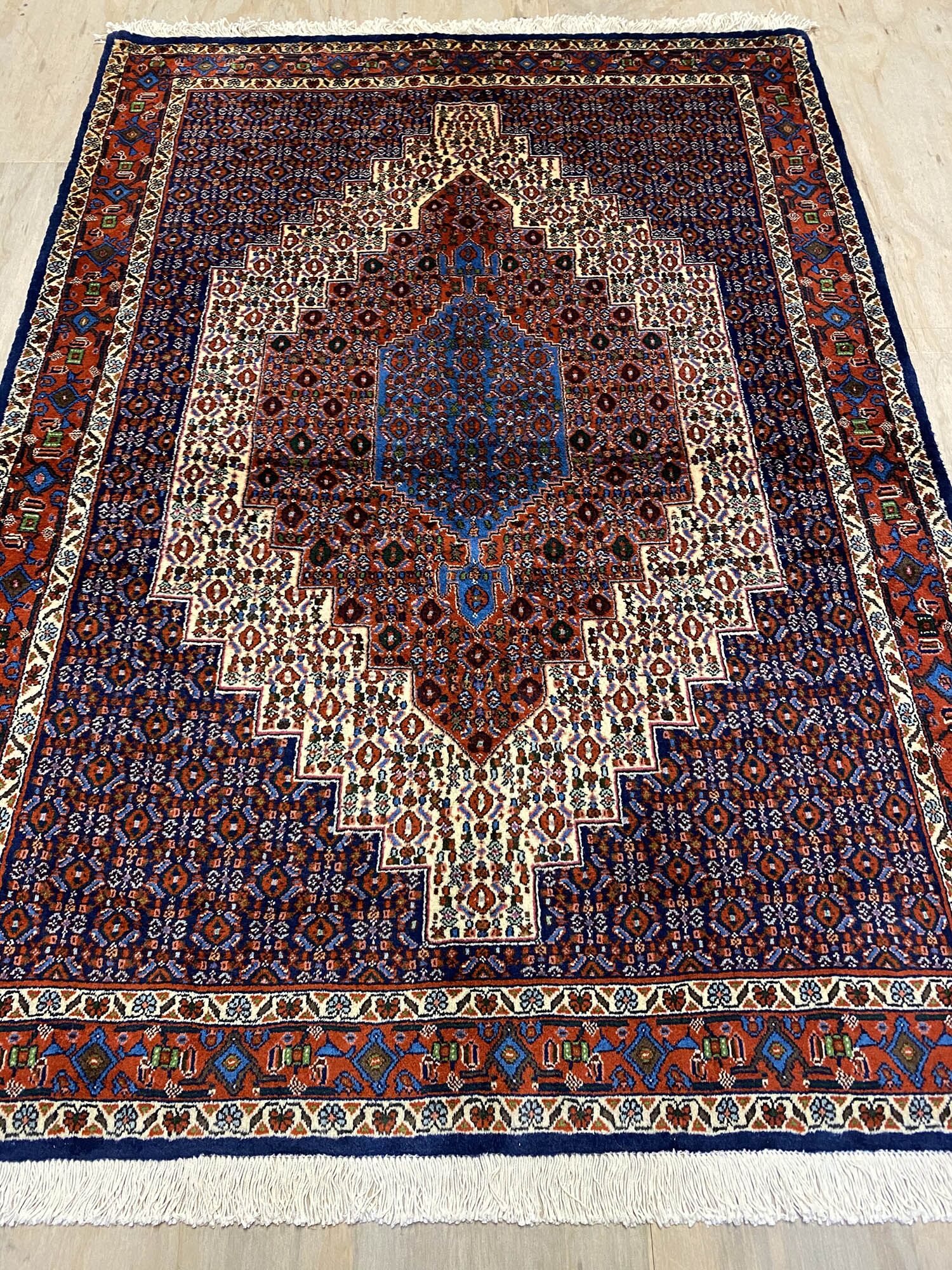 1.6x1.2 Kurdish Senneh Bijar Rug