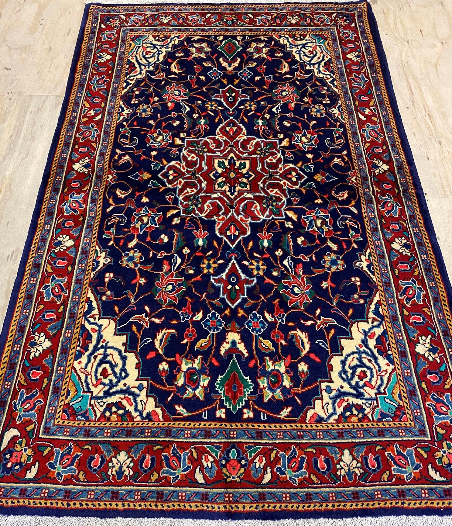 Persian Sarough Rug - Image 3