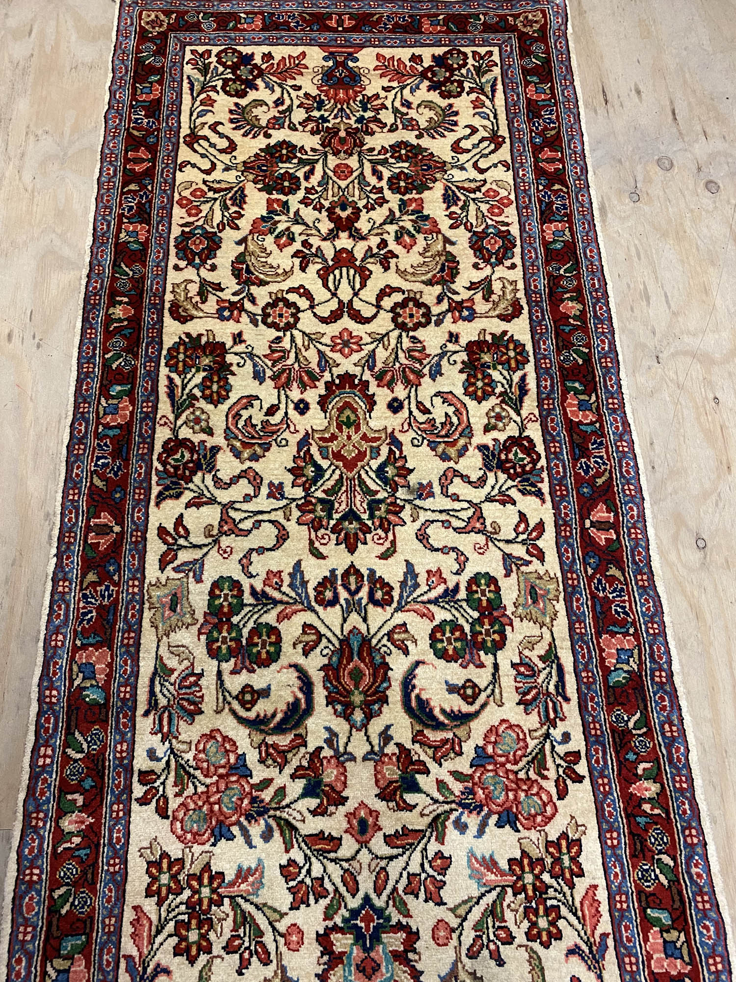 4M Persian Sarough Runner
