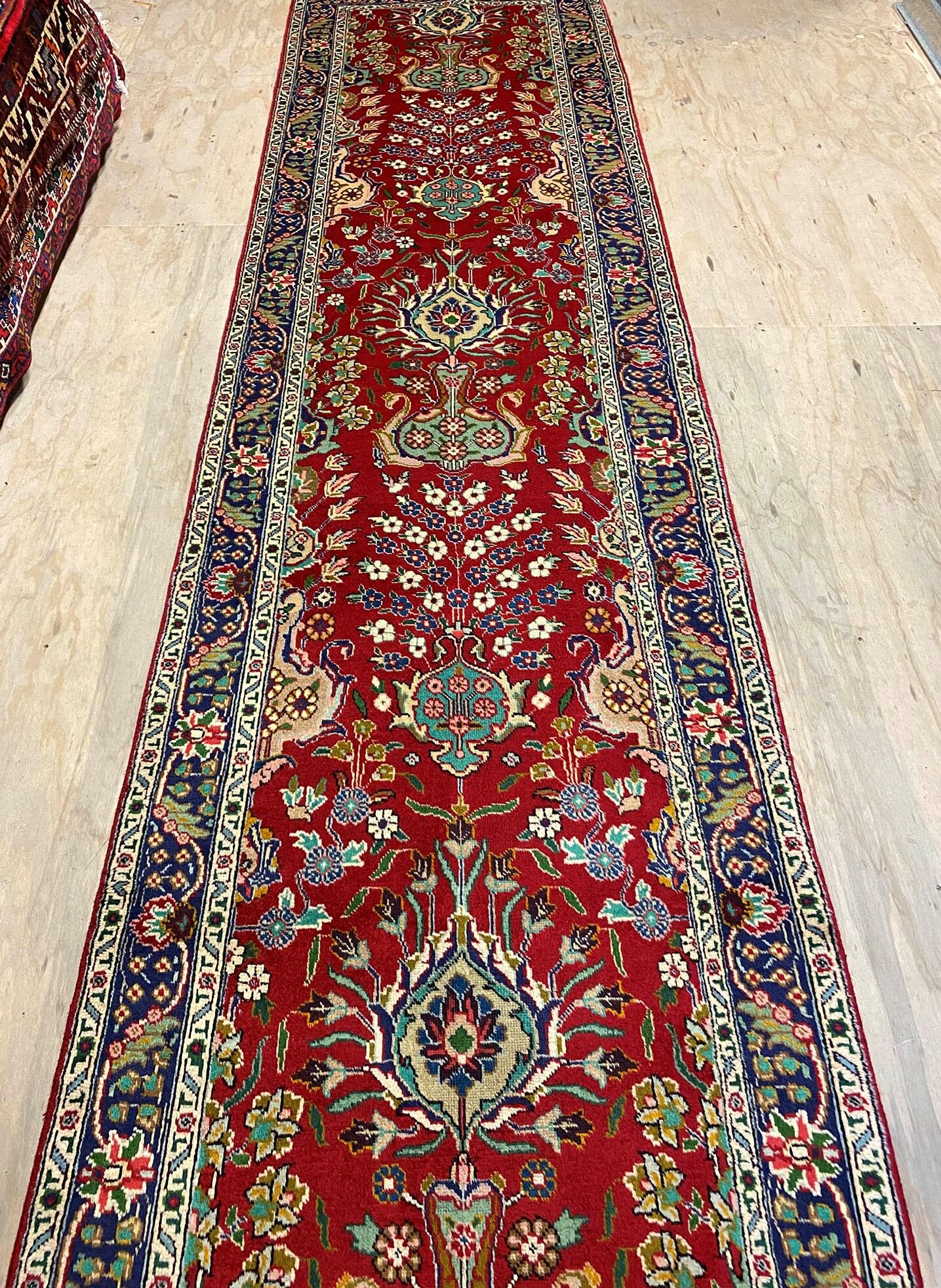 4.4m Vase Design Tabriz Persian Runner - Image 3