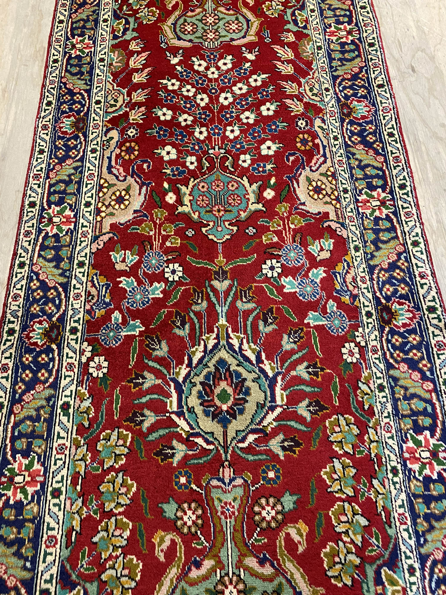 4.4m Vase Design Tabriz Persian Runner