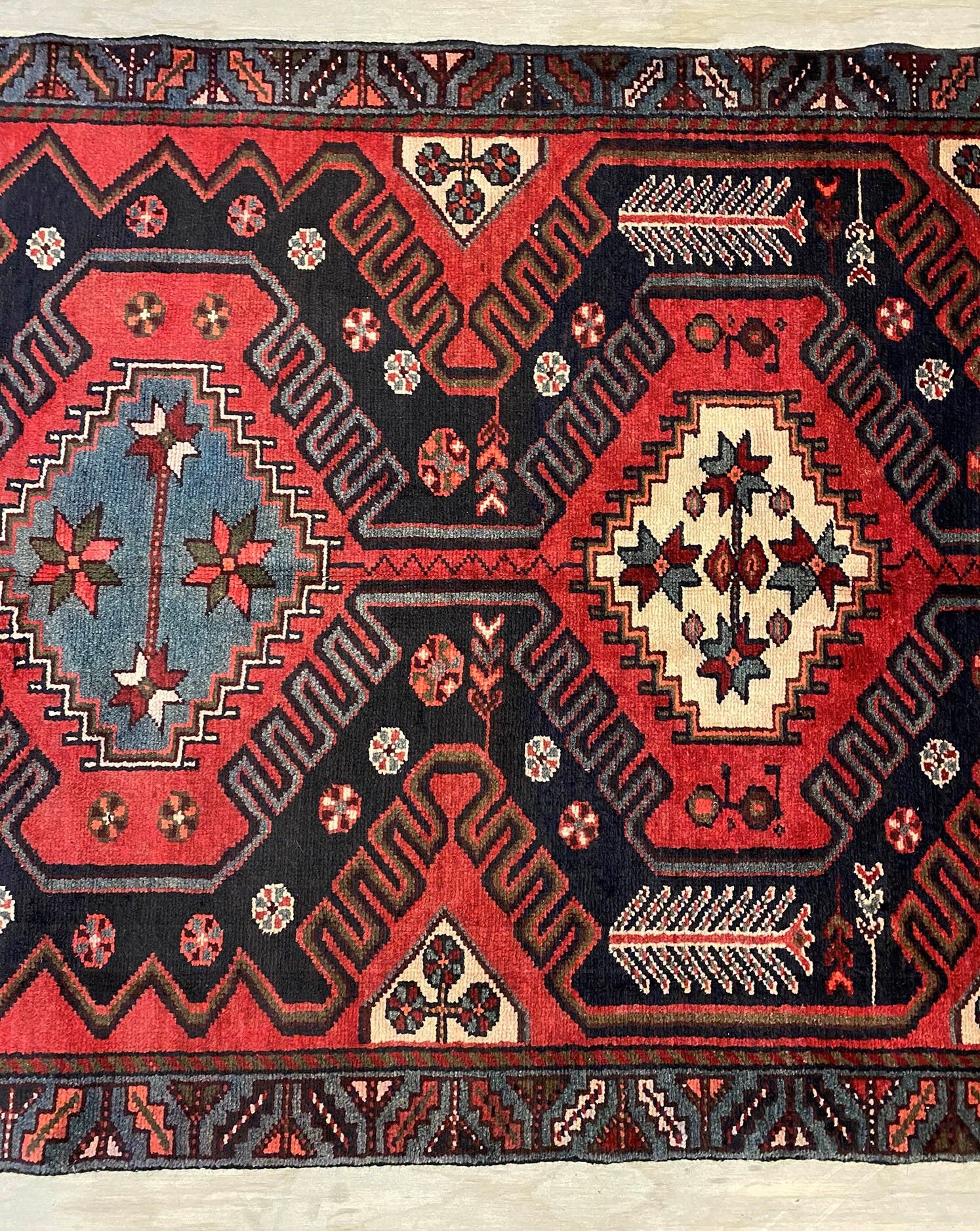 3M Hamedan Persian Runner - Image 7