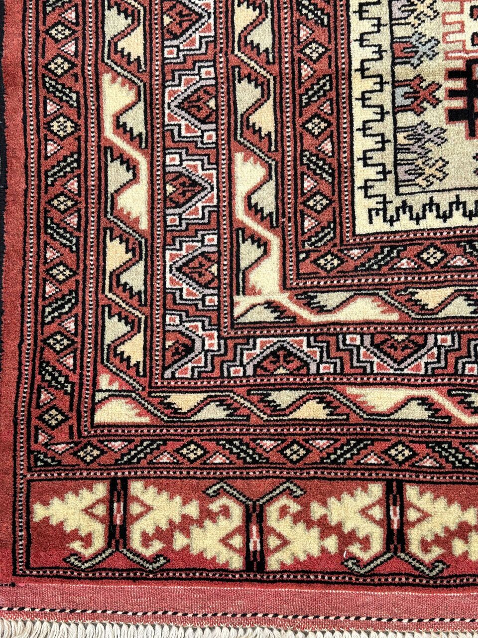 2x1.3M Quchan Rug - Image 3