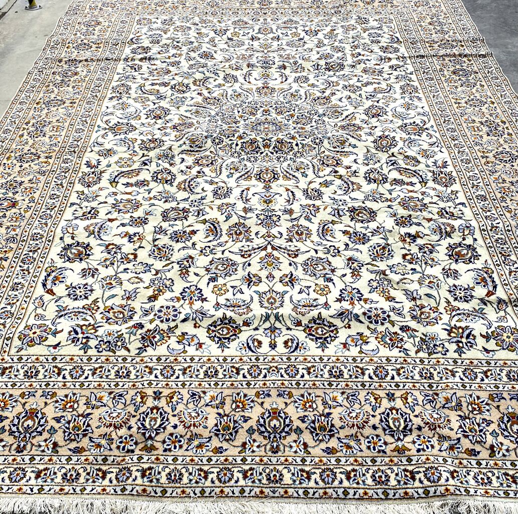 4x3M Royal Beige Persian Kashan Rug - Image 2