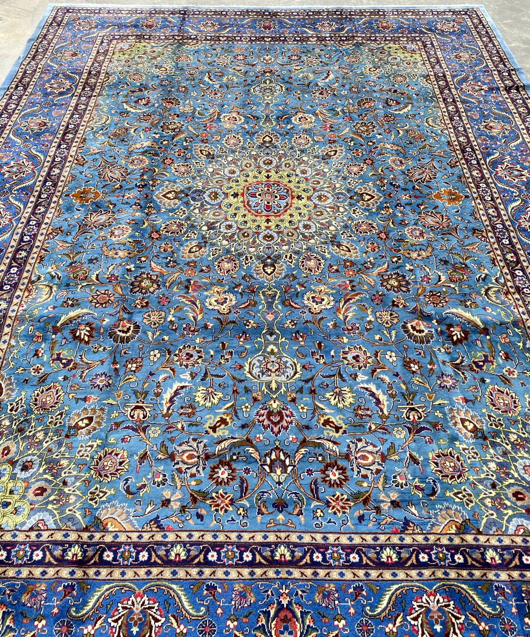 4x3M Lamb's wool Kashmar Rug