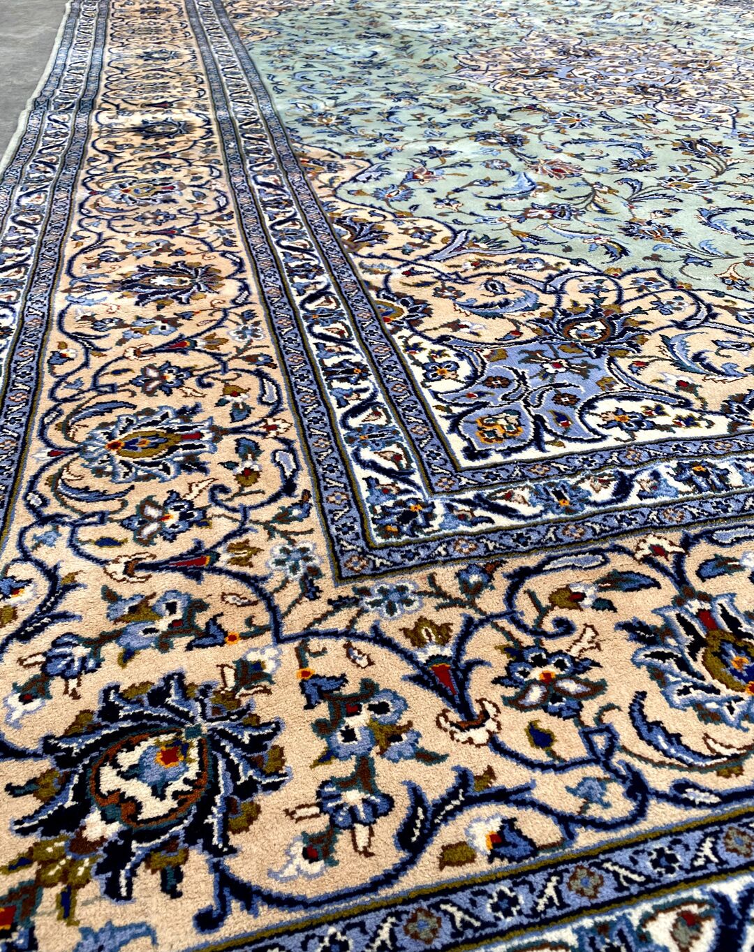 4x3M Signed Pistachio Tone Persian Kashan - Image 6