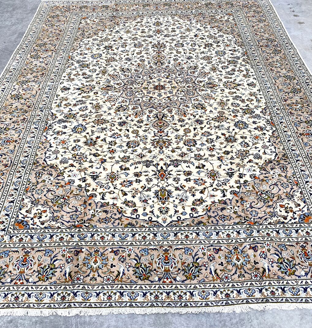 4x3M Royal Beige Persian Kashan Rug - Image 4