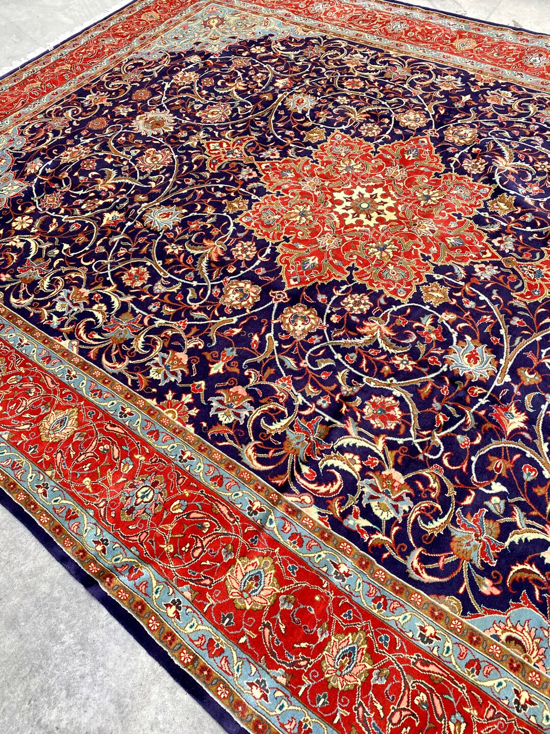 4.3 x 3 M Arabesque Sarough Rug - Image 6