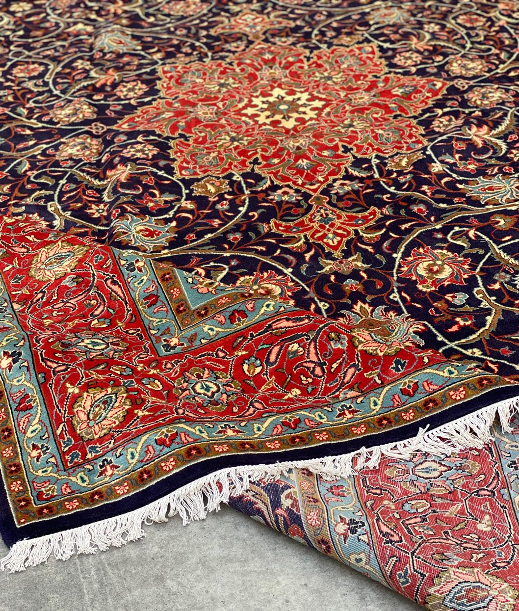 4.3 x 3 M Arabesque Sarough Rug - Image 9