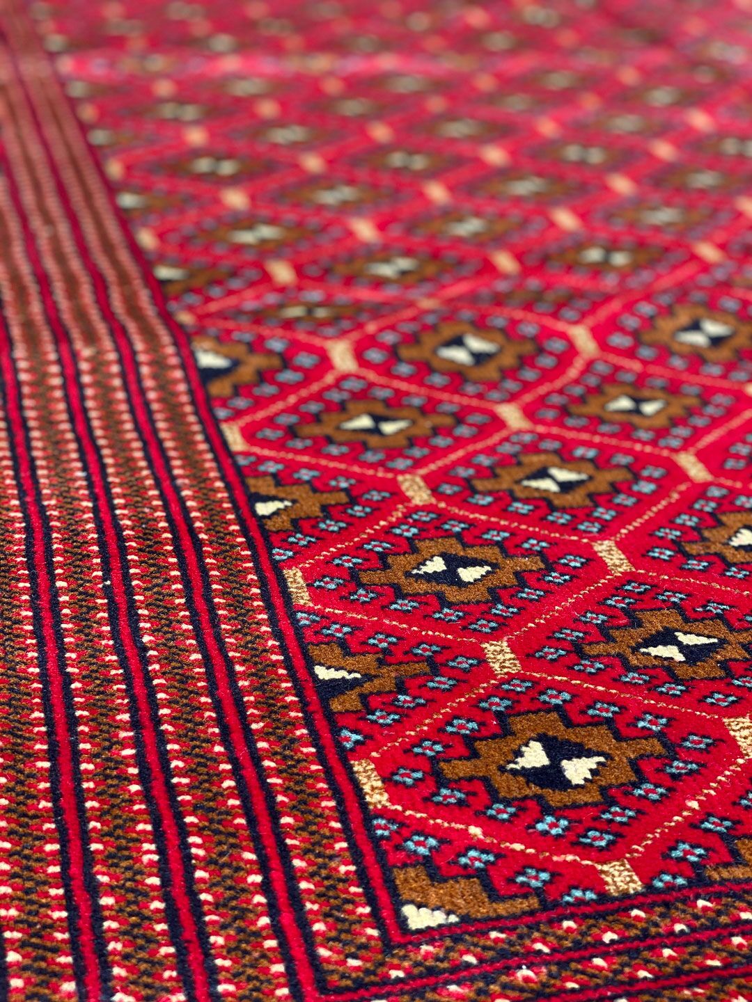 Bokhara Turkaman Rug - Image 3