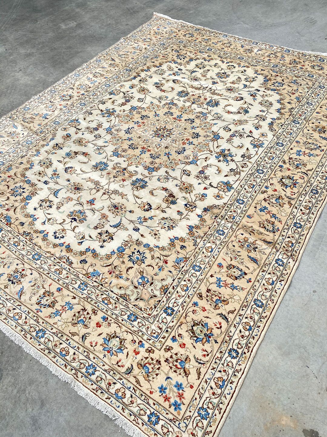 3.3x2.5M Beige Persian Kashan - Image 2