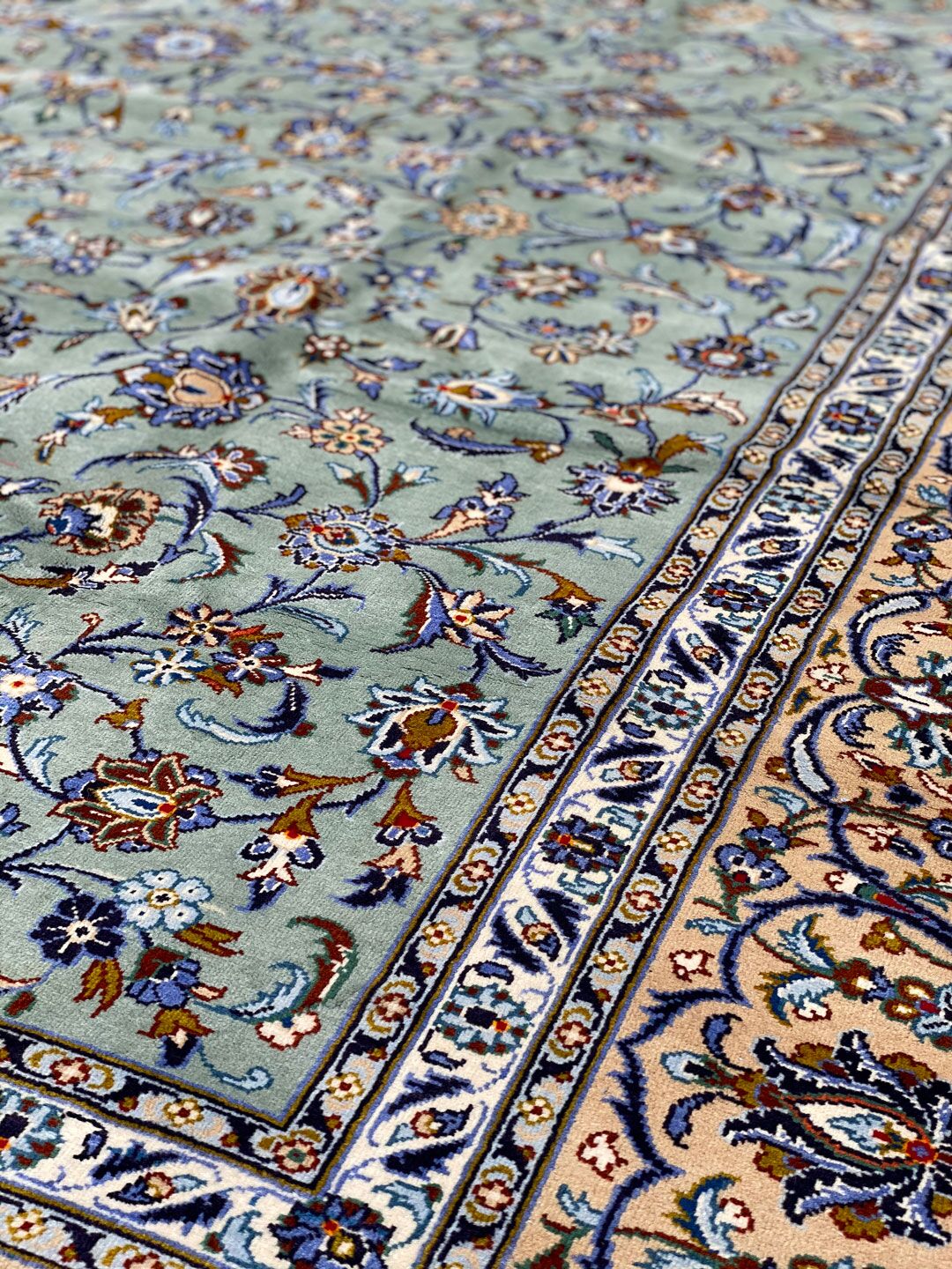 4x3M Pistachio Tone Persian Kashan Rug