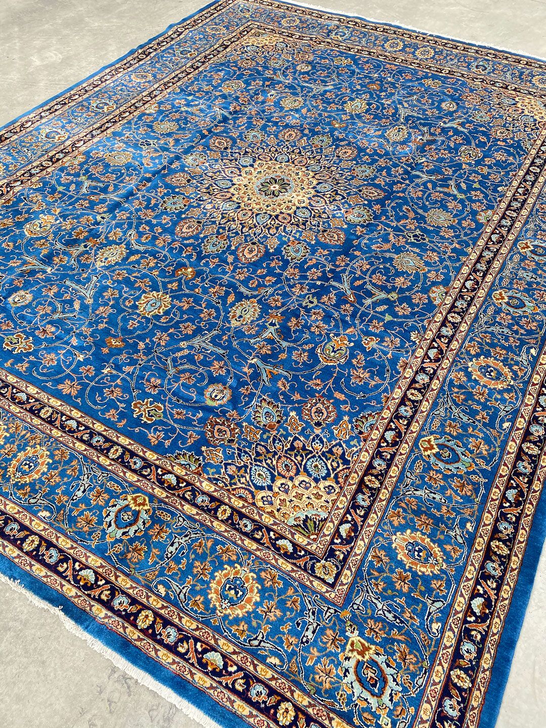 4x3M Lamb's wool Kashmar Rug - Image 5
