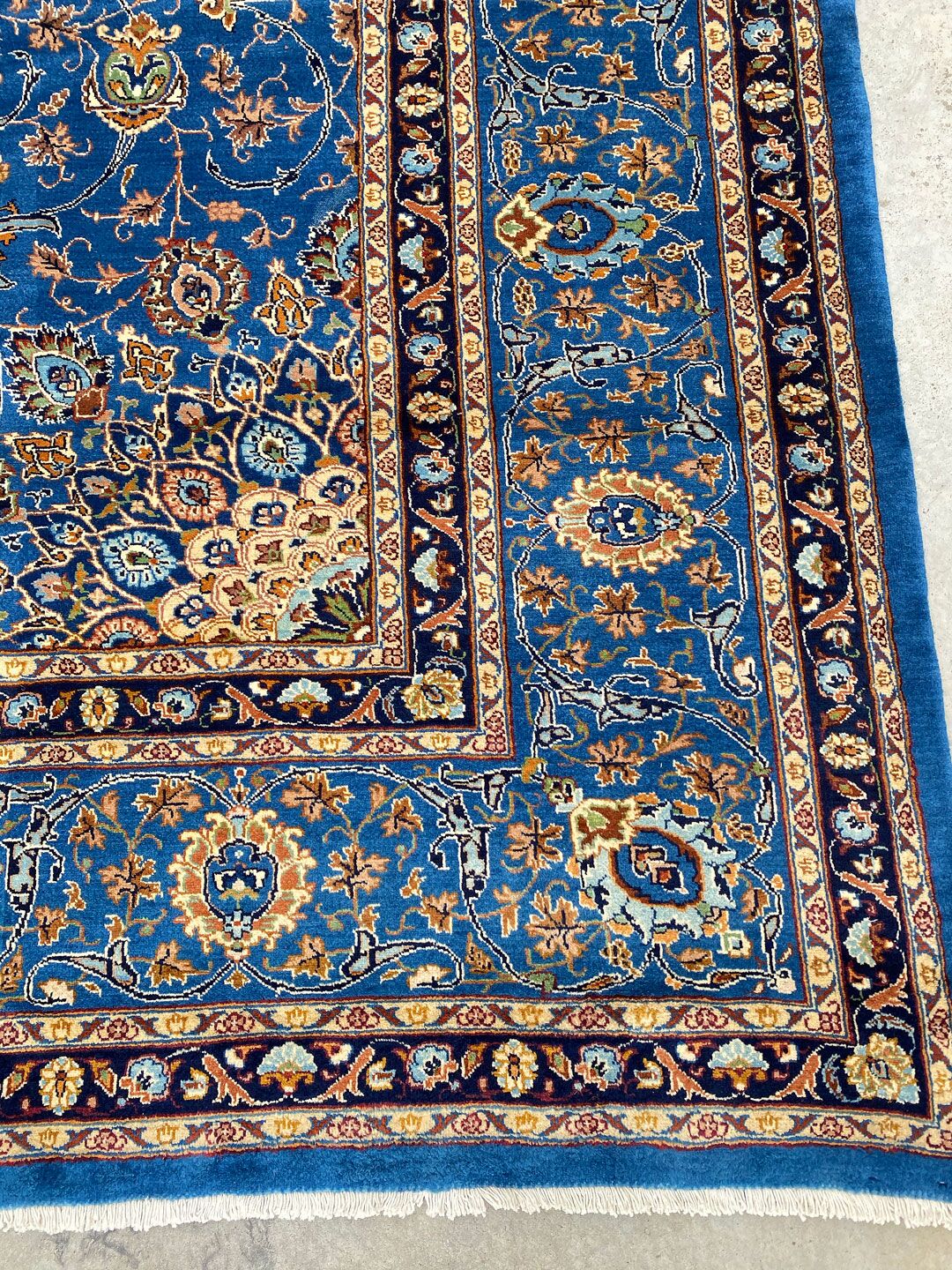 4x3M Lamb's wool Kashmar Rug - Image 4