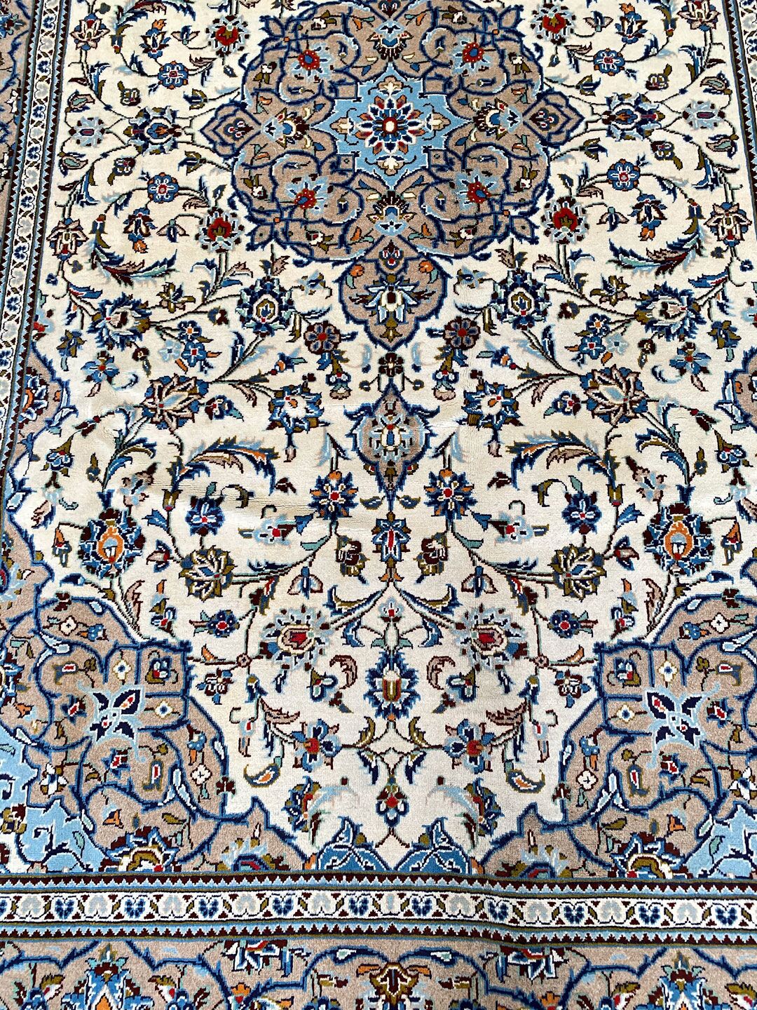 3.4x2M Beige Persian Kashan Rug - Image 5