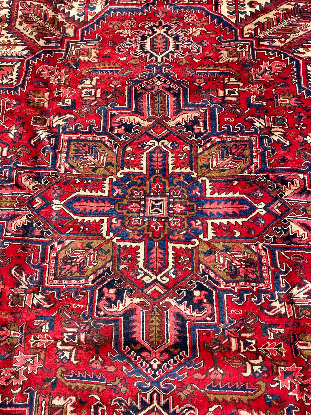 3.2x2.8M Genuine Heriz Persian Rug - Image 6