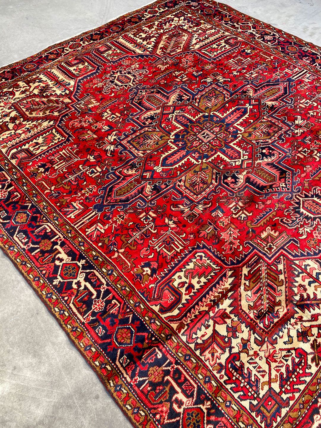 3.2x2.8M Genuine Heriz Persian Rug - Image 7