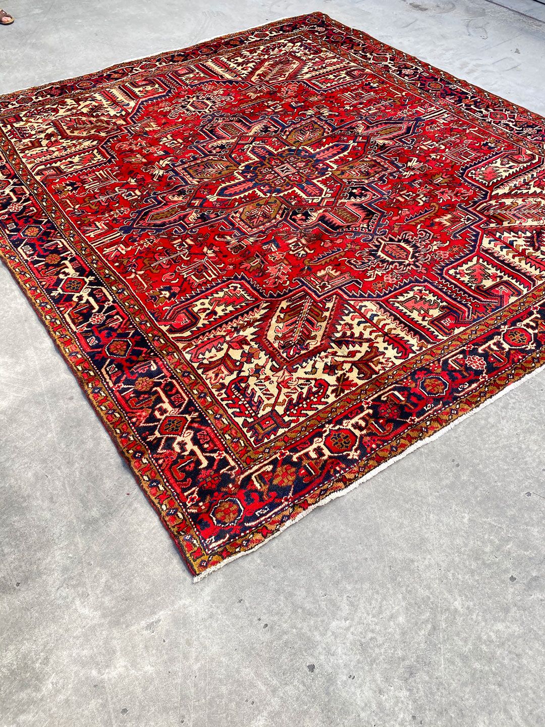 3.2x2.8M Genuine Heriz Persian Rug - Image 8