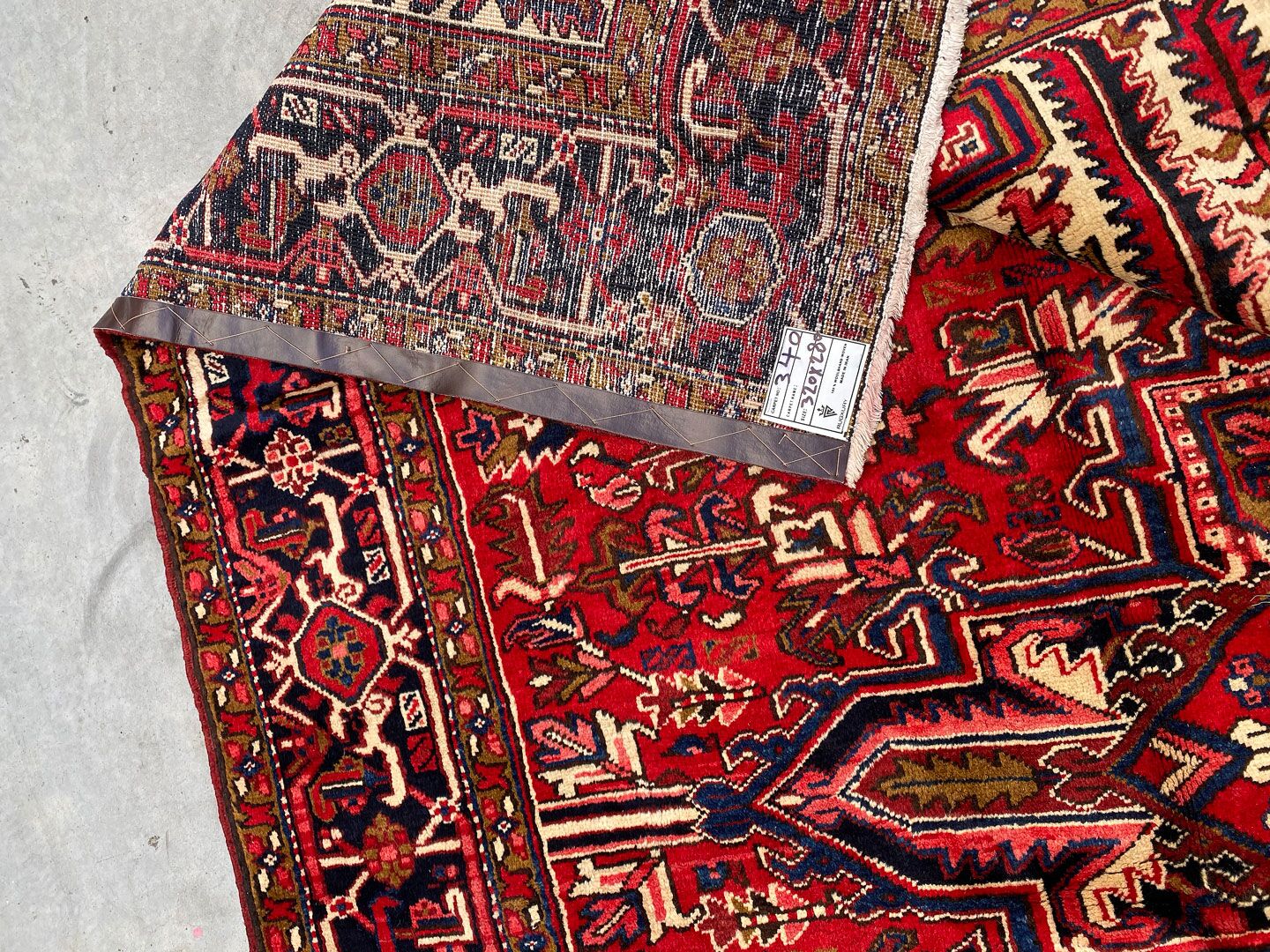 3.2x2.8M Genuine Heriz Persian Rug - Image 11