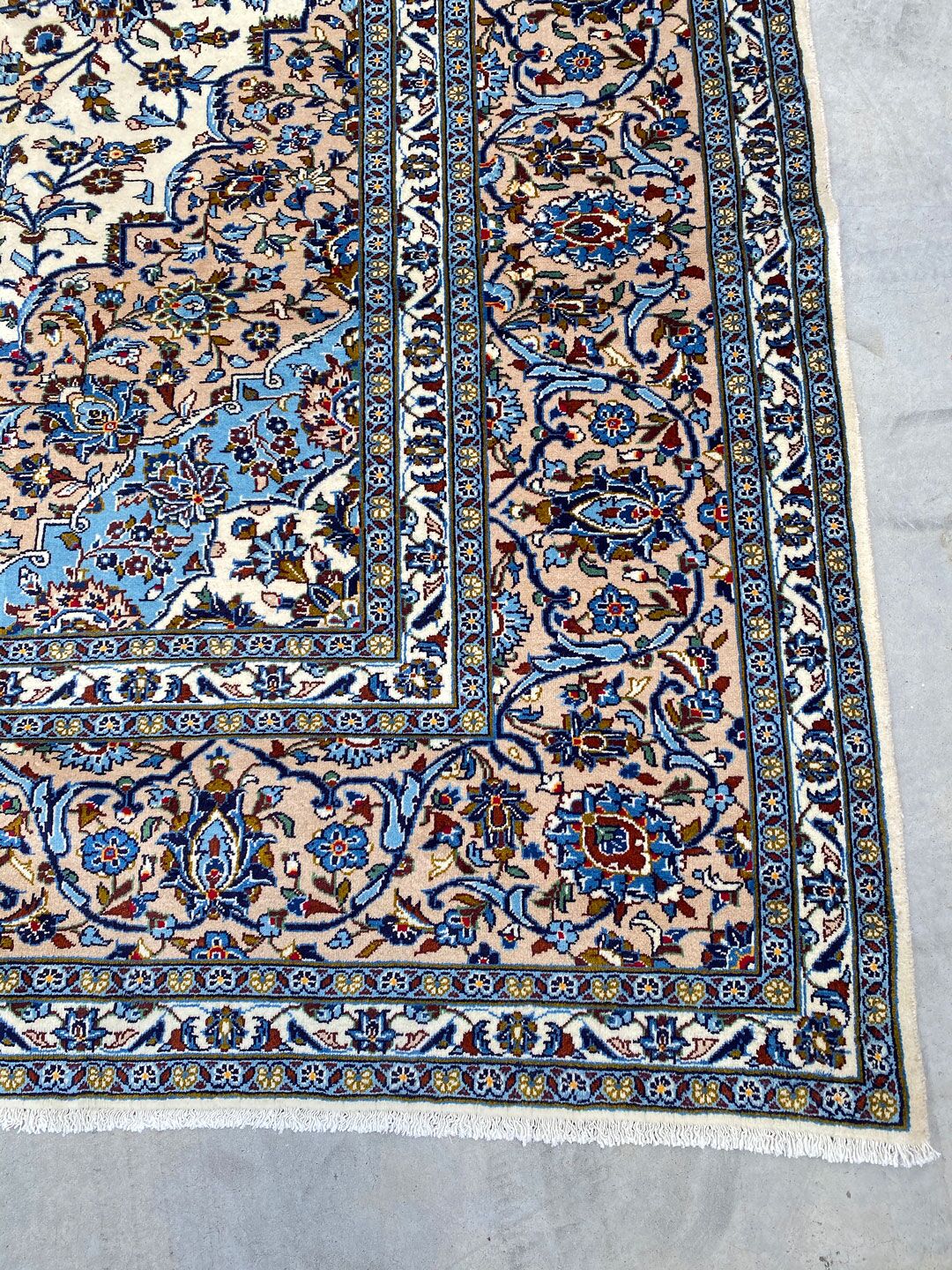 4x3M Beige Persian Kashan - Image 4