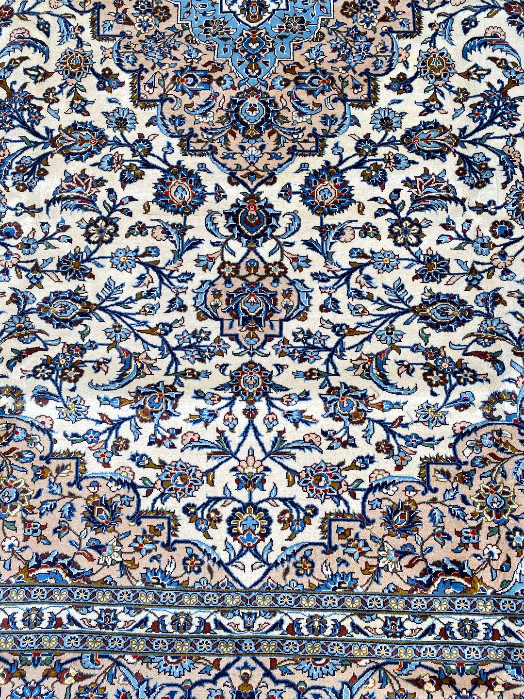 4x3M Beige Persian Kashan - Image 5