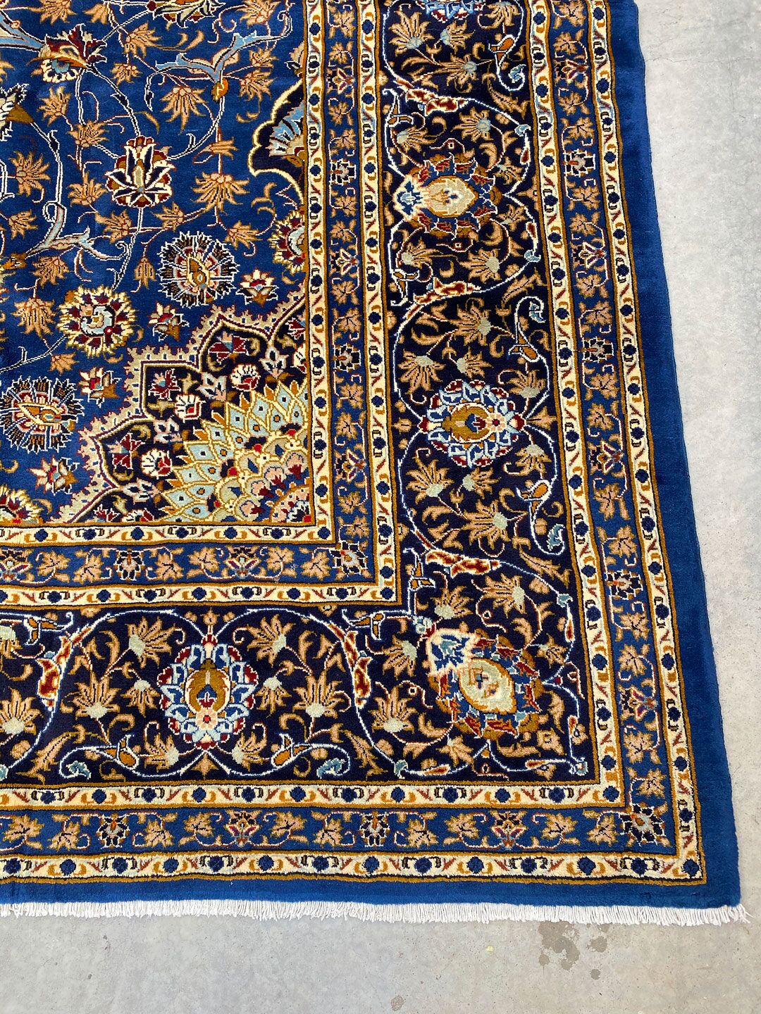 4x3M Fine Kashmar Rug - Image 3