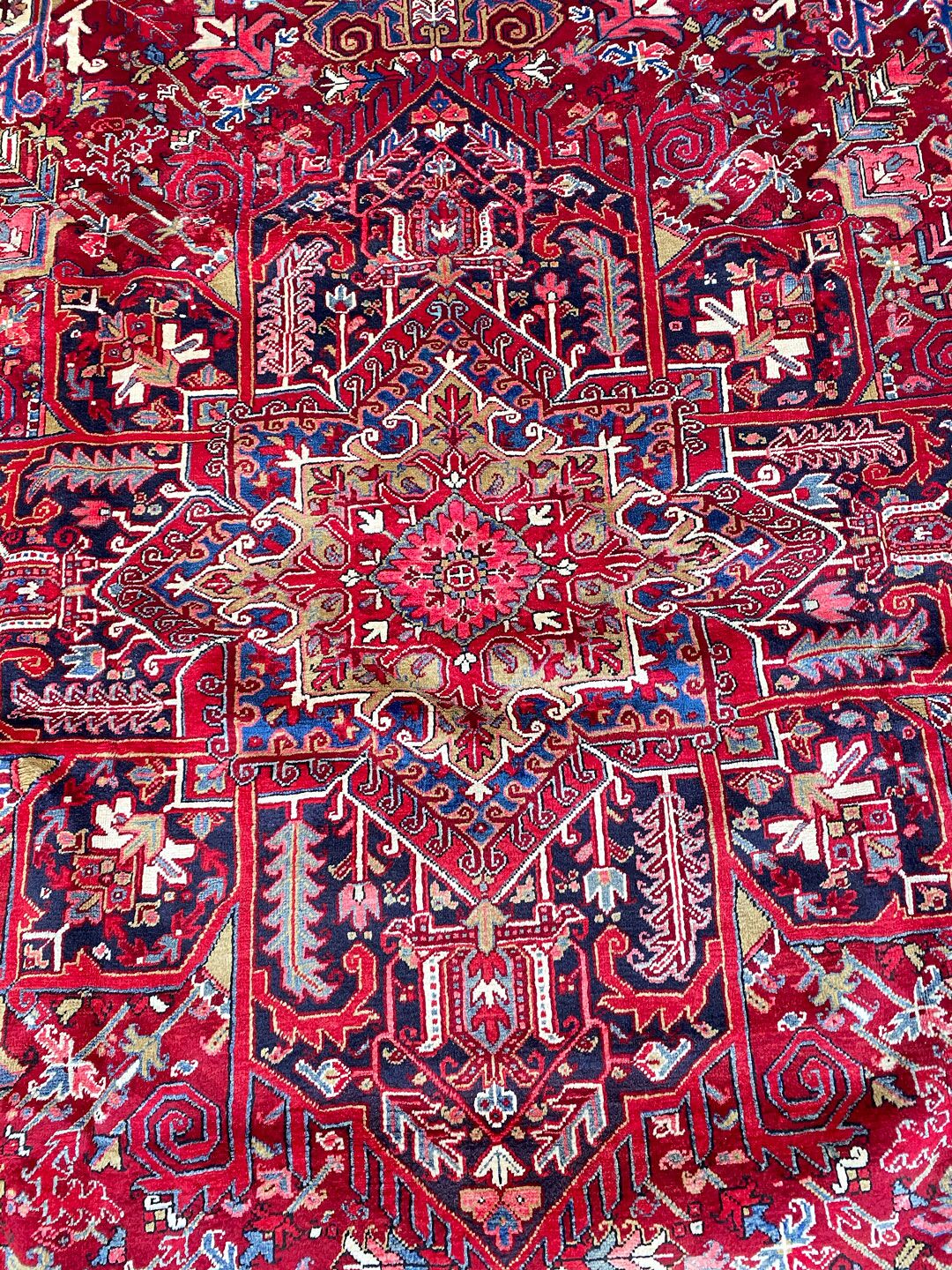 4x3M Fine Genuine Heriz Persian Rug - Image 4