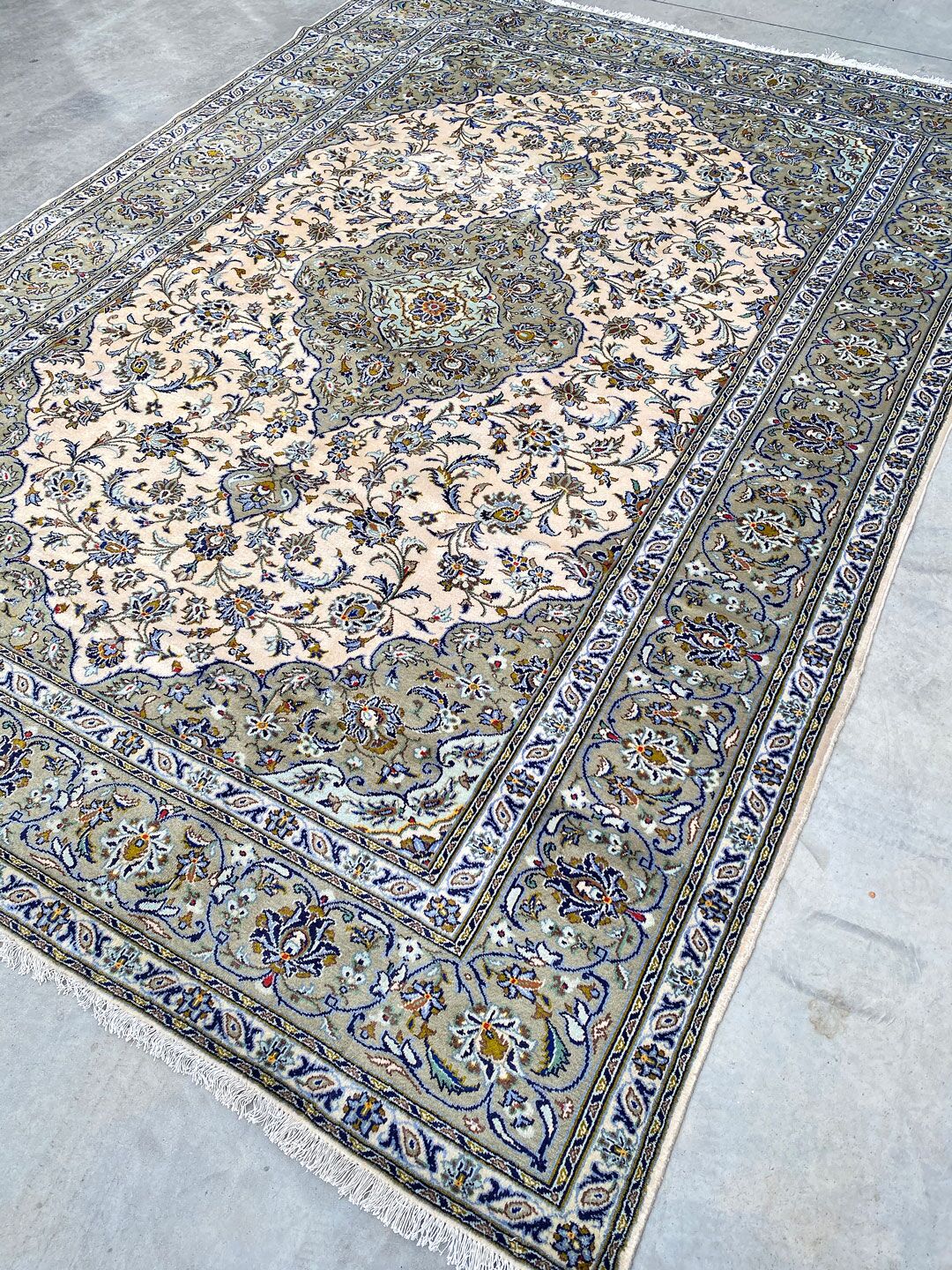 3.5x2.5M Beige Traditional Persian Kashan - Image 2