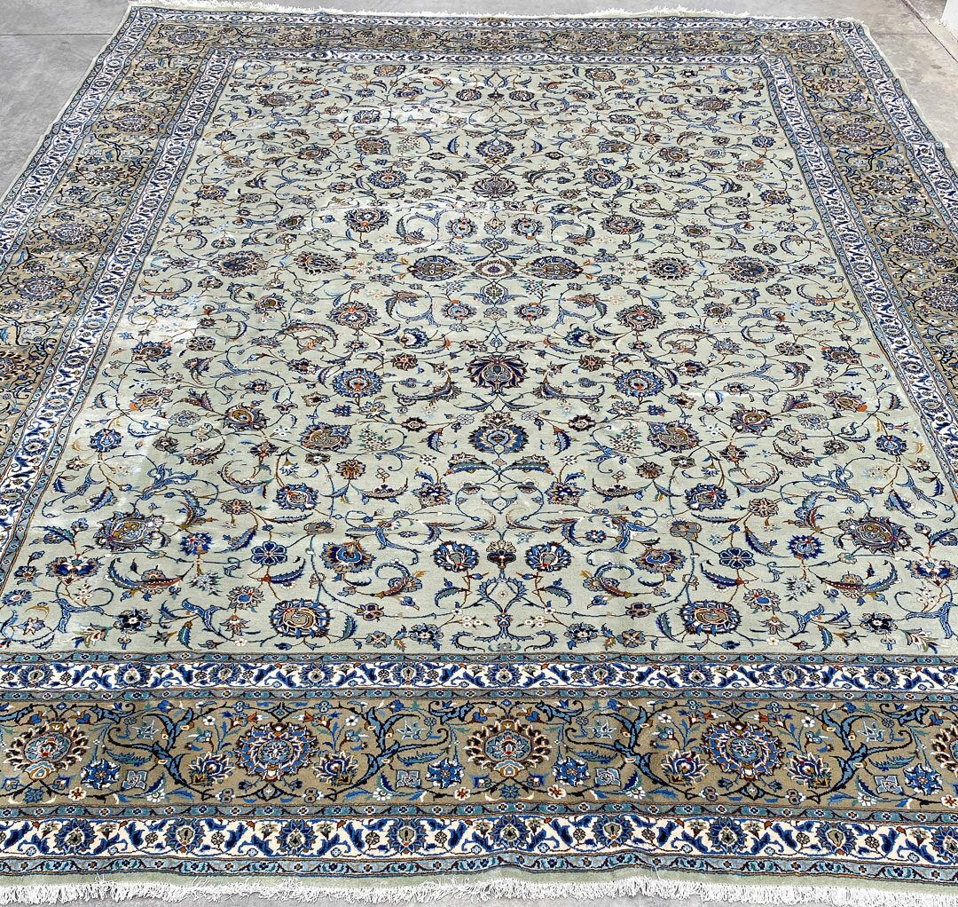 4.5x3.4M Over Sized Pistachio Tone Persian Kashan Rug - Image 2