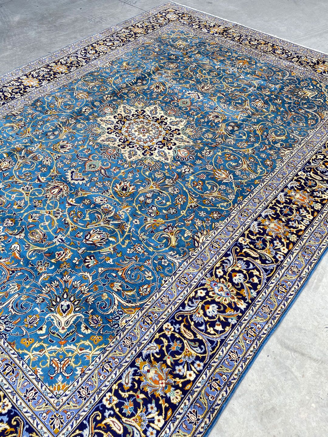 4x3M Persian Kashan Rug - Image 5