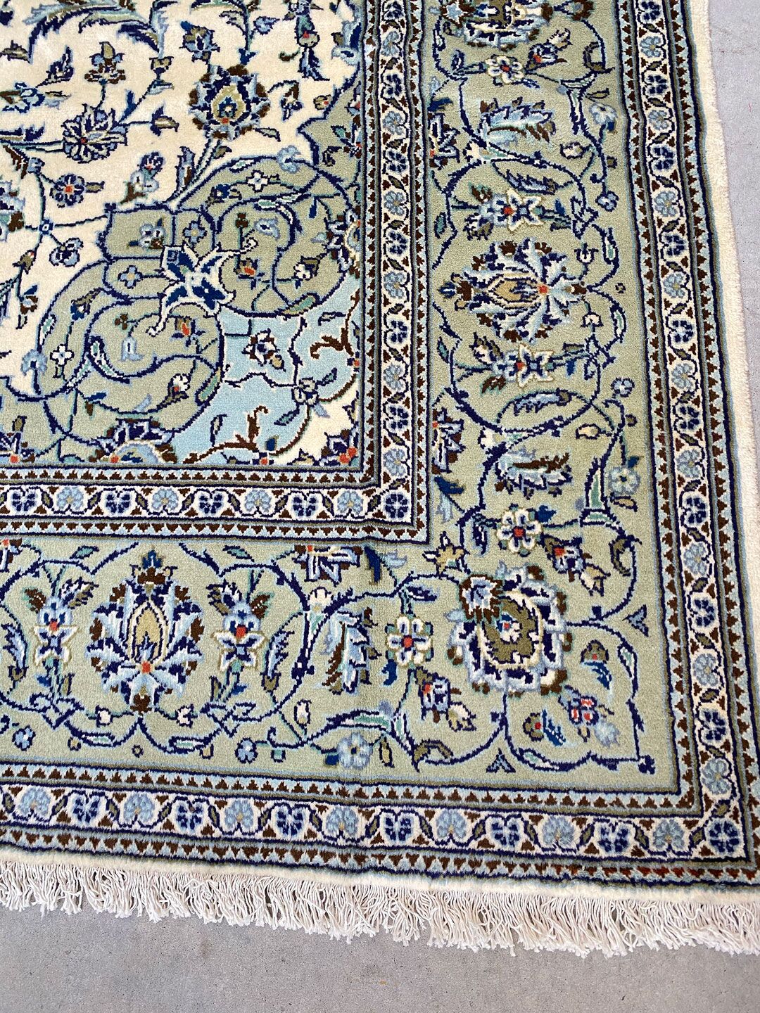 3x2M Beige Persian Kashan - Image 3